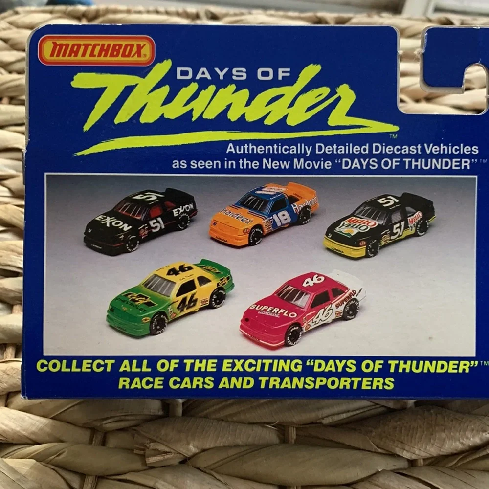 Matchbox Days of Thunder 18 Hardee's Team Transport Truck Diecast Racing 1990s